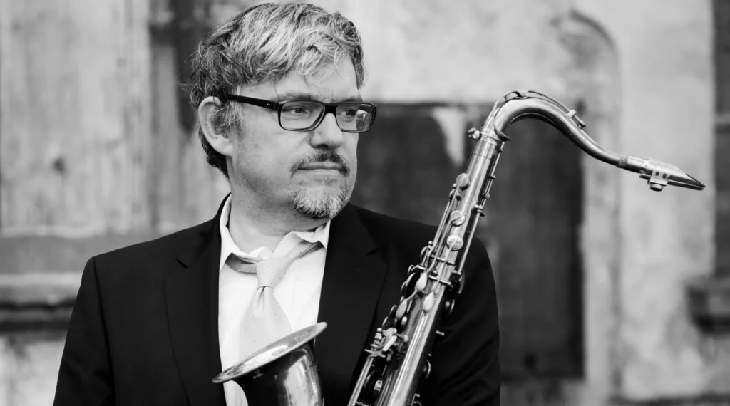 Samstag, 7. November, 20 Uhr: Johannes Enders - Standard Questions
